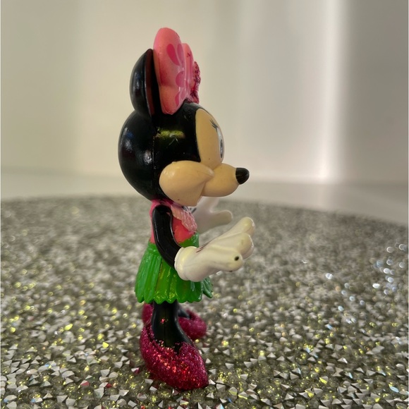 Minnie Mouse Figurine - Picture 3 of 11